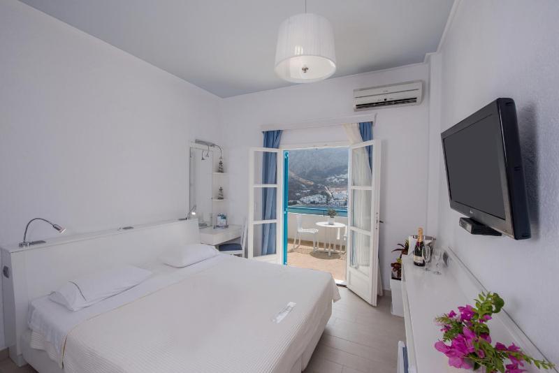 Superior Cycladic Double Room Sea View image 3