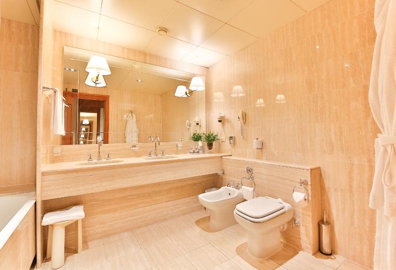Suite image 2