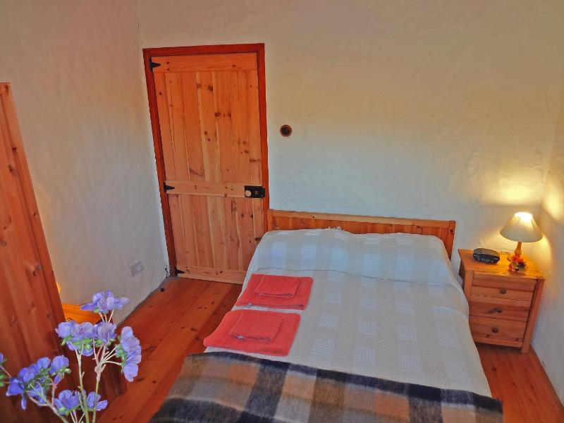 Four Bedroom House image 4