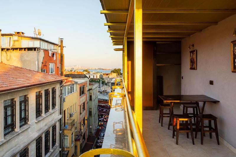 Two-Bedroom Apartment (3 Adults) image 4