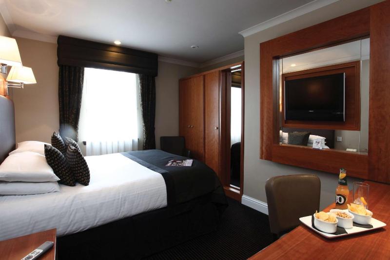 Standard Double Room image 1