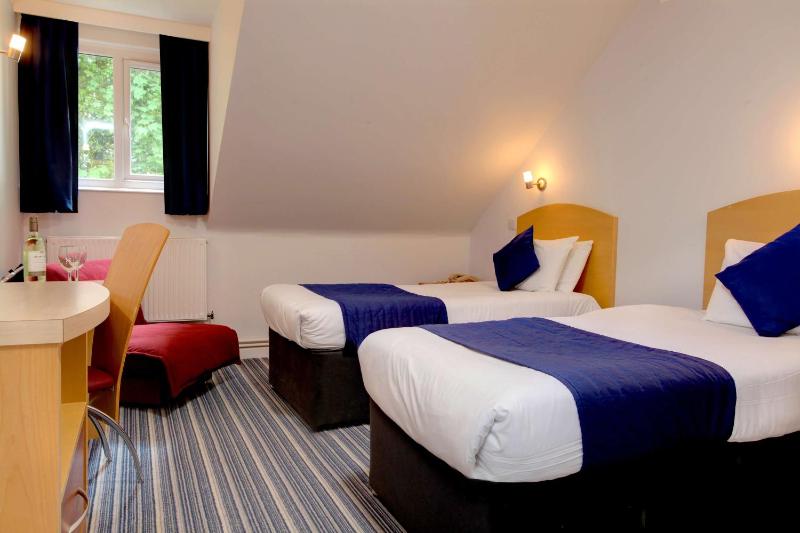 Ashley Court Hotel - image 13