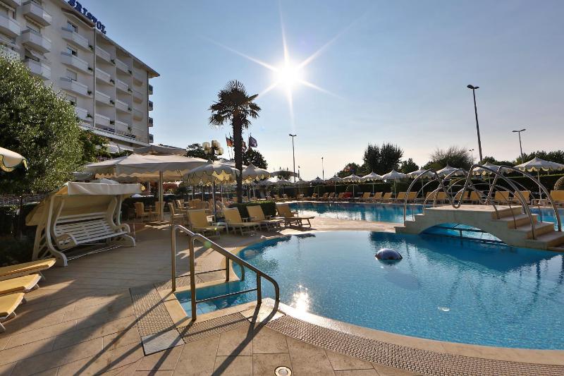 Hotel Bristol - image 20