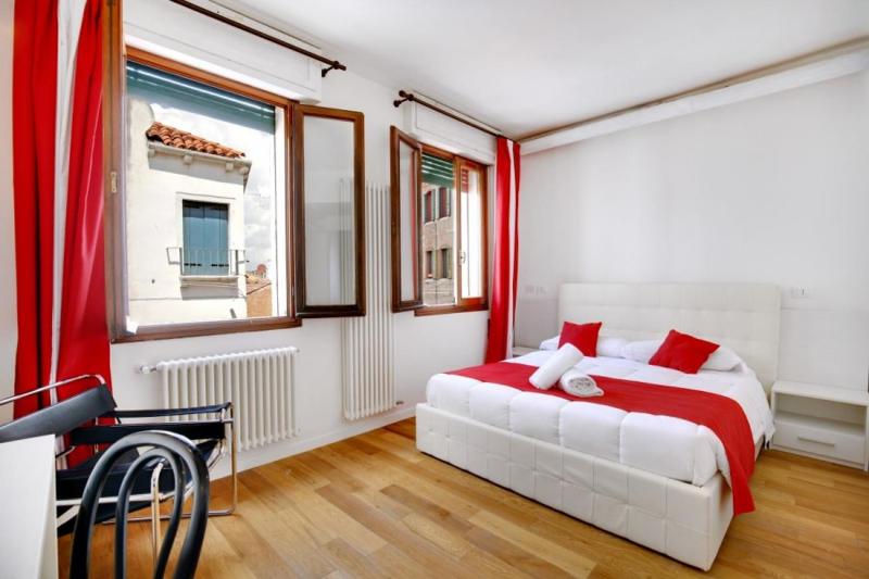 Standard Apartment image 2