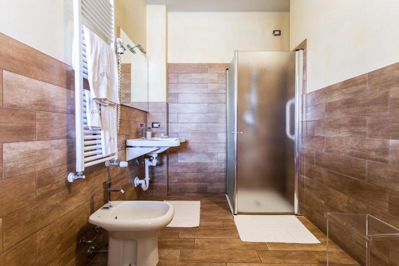 Superior Double or Twin Room image 2