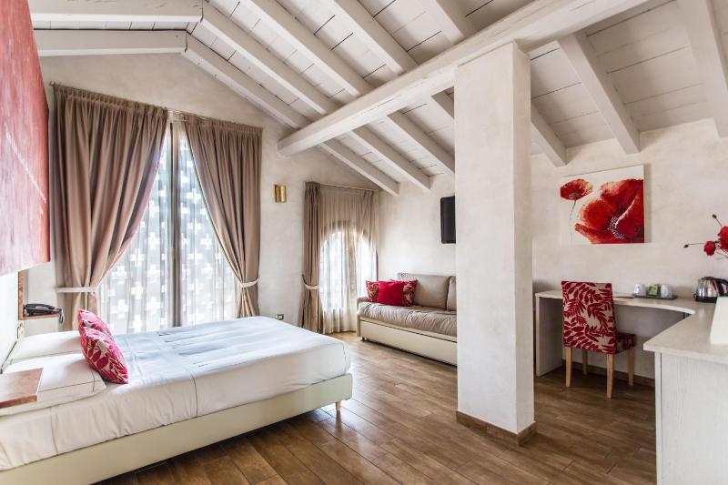 Junior Suite image 1