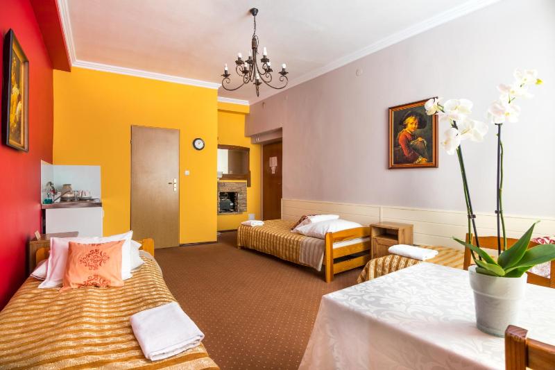 Triple Room image 3