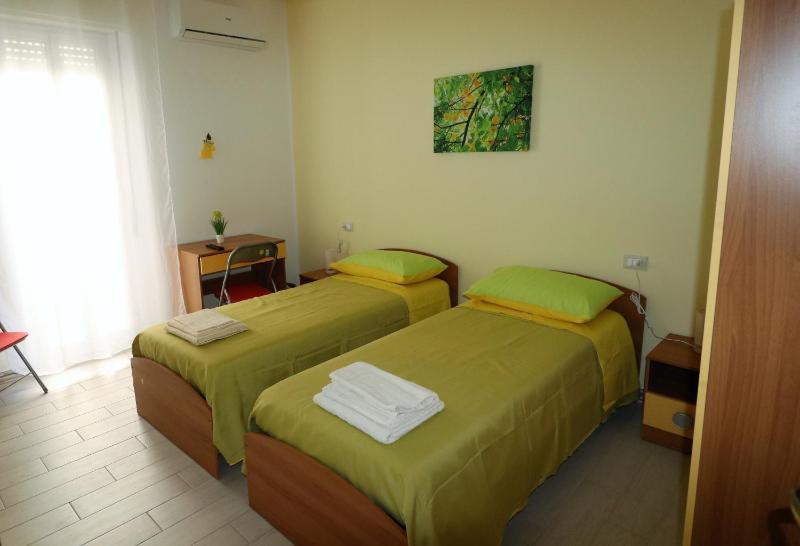 Double or Twin Room with Balcony image 3