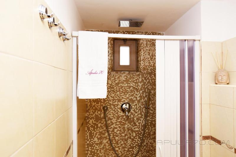 One-Bedroom Suite Apartment - Ground Floor  image 2
