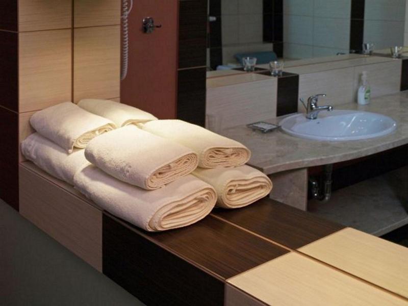 Single Room image 2