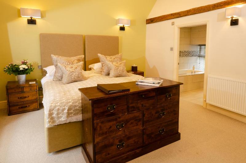 Luxury Double Room image 1