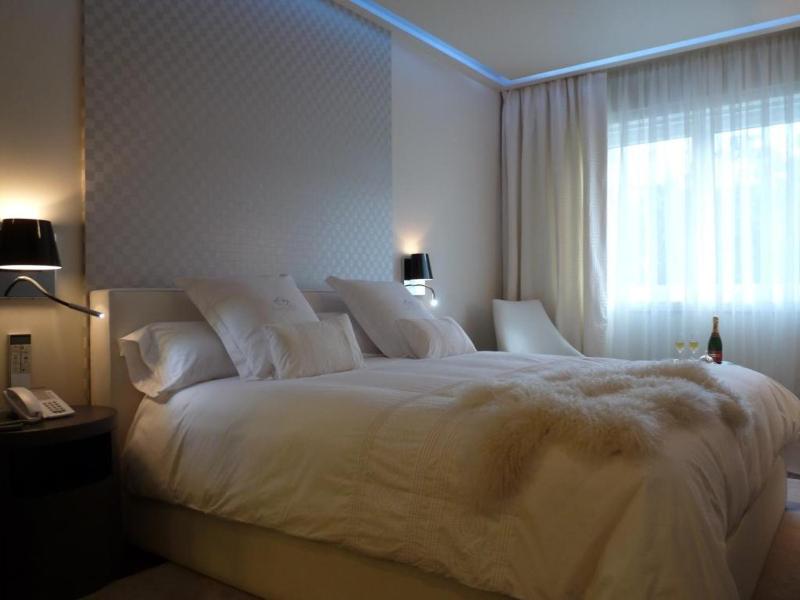 Special Offer - Double or Twin Room image 1