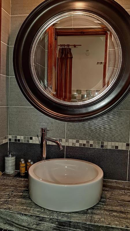Aiolos House - image 14