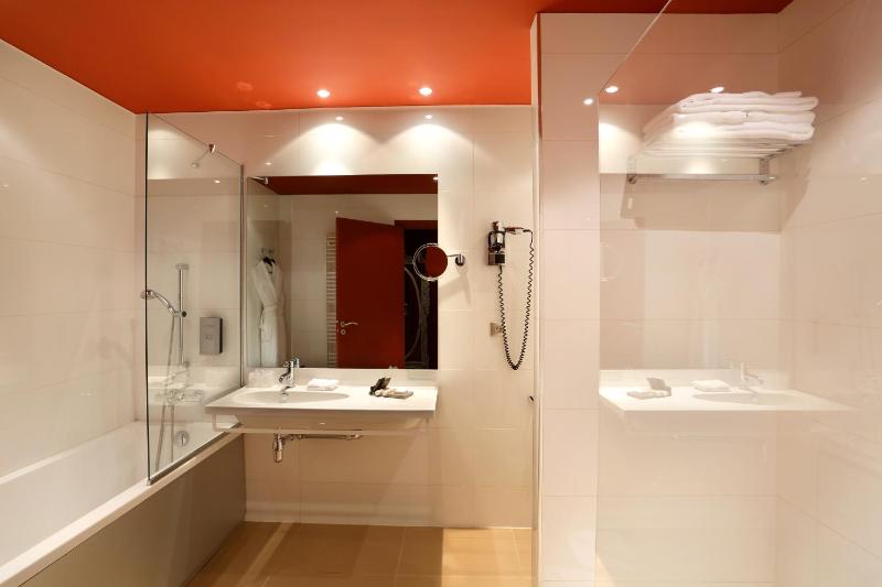 Prestige Double Room image 3