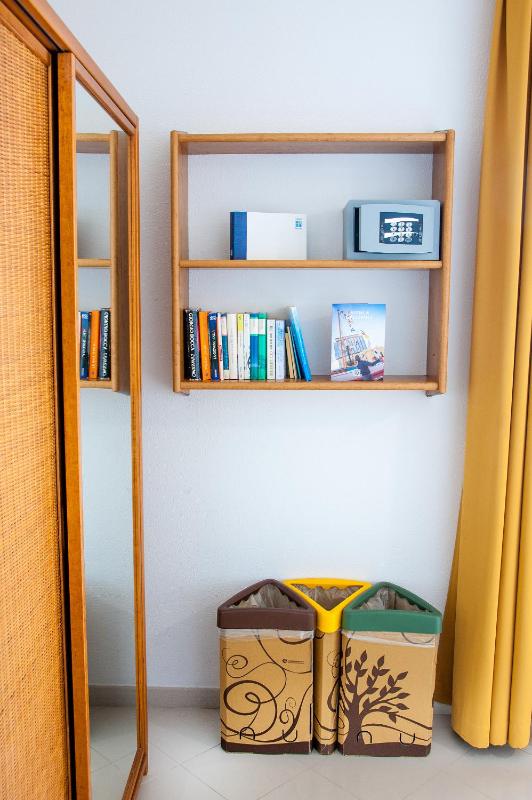 Standard Double or Twin Room image 4