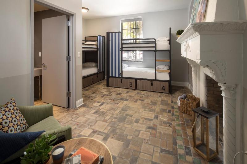 4-Bed Male Dormitory Room  image 2
