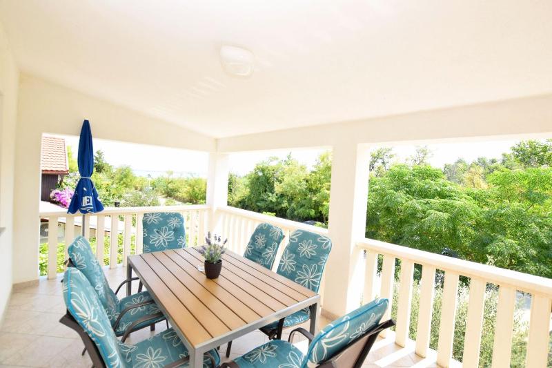 Three-Bedroom Apartment image 3
