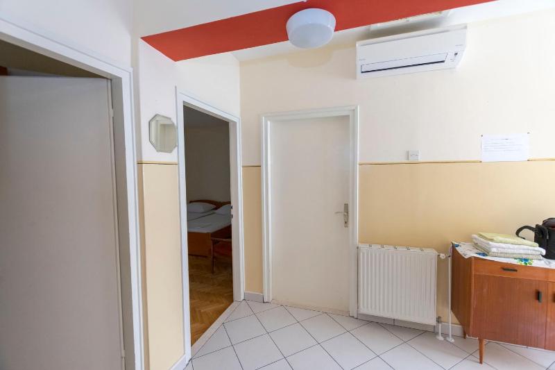 Apartment Hans - image 9