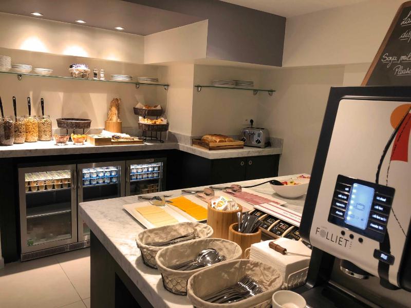 Staycity Aparthotels Lyon Rue Garibaldi - image 4