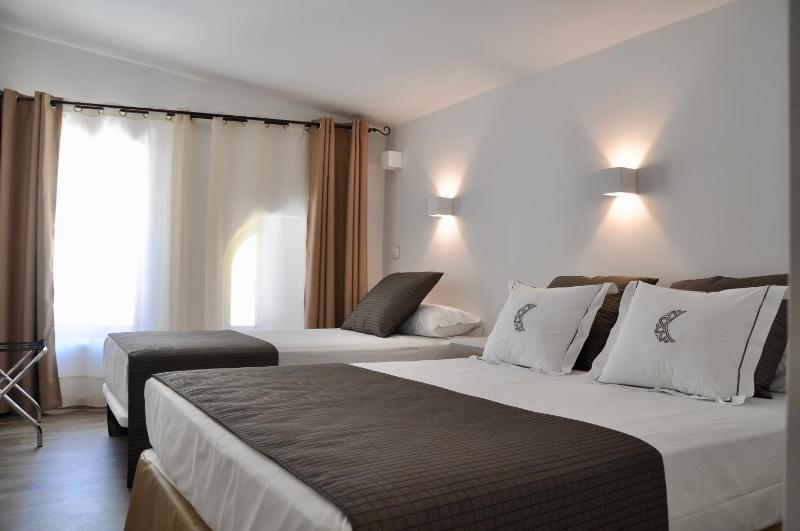 Junior Suite with Terrace image 3