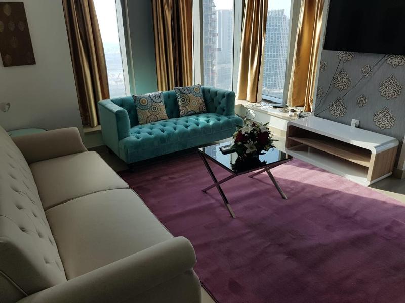 One-Bedroom Apartment with Fountain and Burj Views image 3