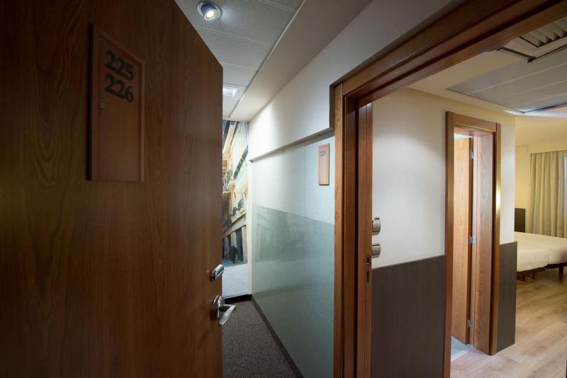 Family Room image 2