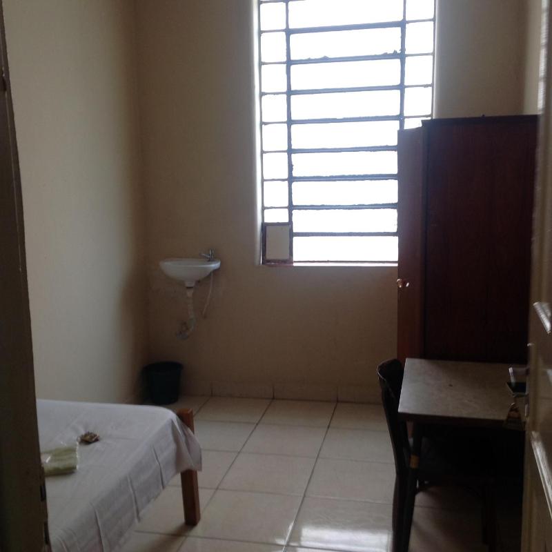 Hotel Chaves - Quartos Individuais - image 4