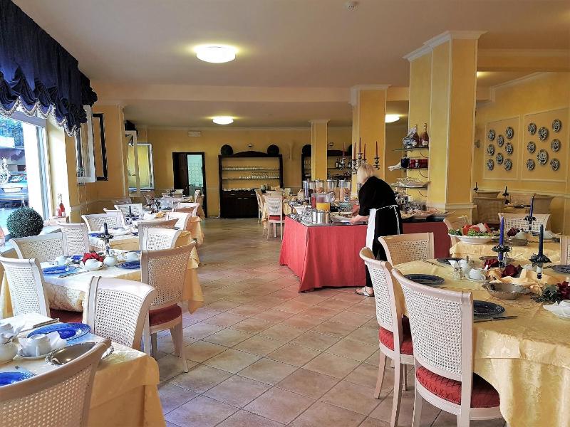 Albergo Fiorita - image 8