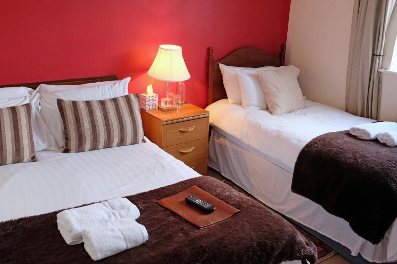 Triple Room image 1