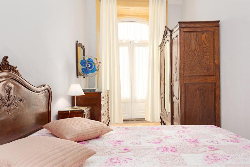 Almada Guest House - image 12