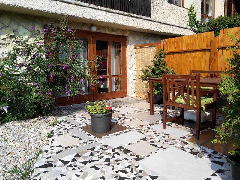 Apartment with Terrace image 2