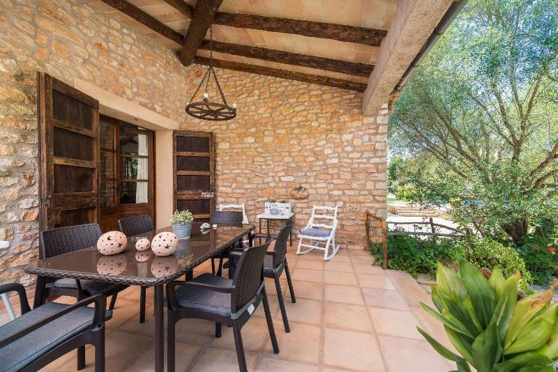 Three-Bedroom Villa image 4