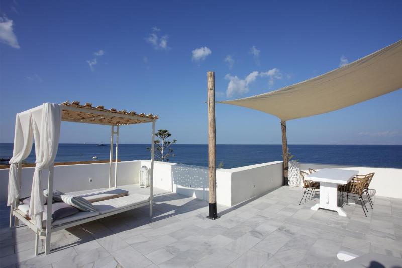 Superior Apartment image 2