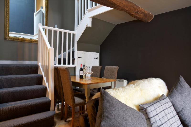 Family Cottage (2 Adults and 2 Children) image 3