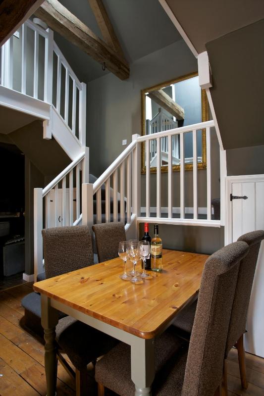 Family Cottage (2 Adults and 2 Children) image 2