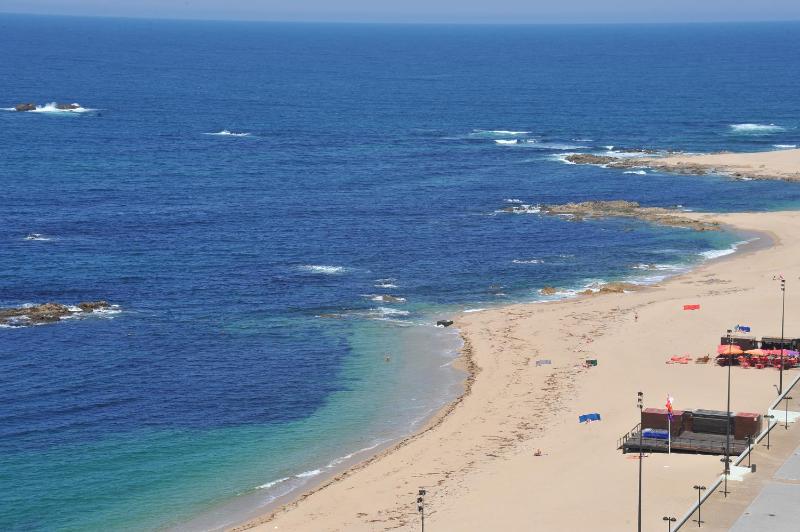 Double Room with Sea View image 4
