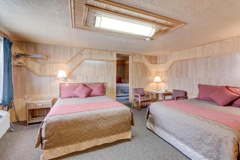 Triple Room image 2