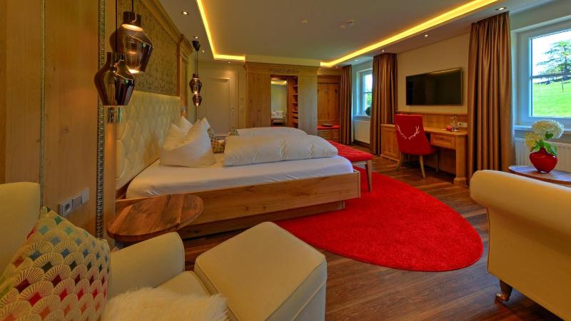 Executive Suite image 3