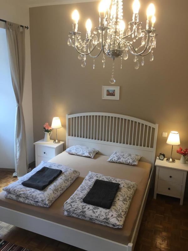 One-Bedroom Apartment image 1