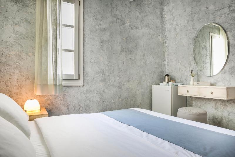 Single Room image 3
