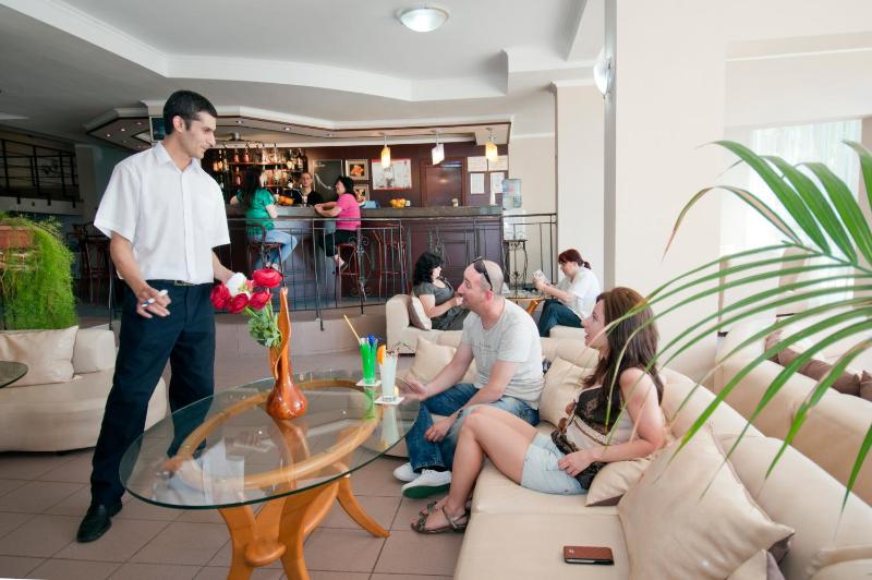 Regina Hotel - image 11