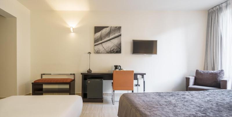 Triple Room image 3