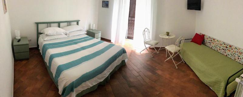 Double or Twin Room with Private Bathroom image 3