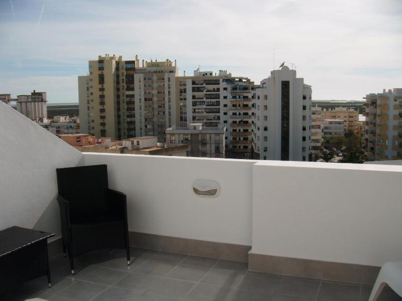 Double or Twin Room with Balcony image 3