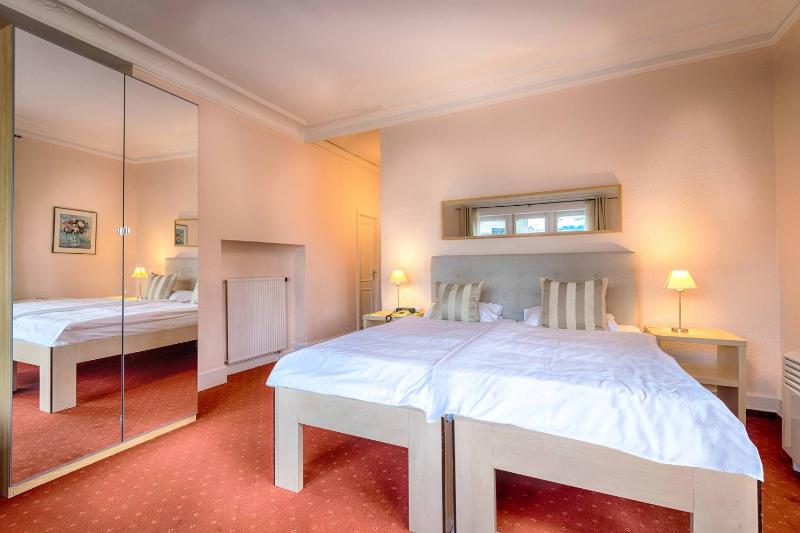 Superior Room image 4