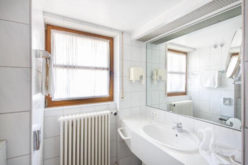 Single Room image 1