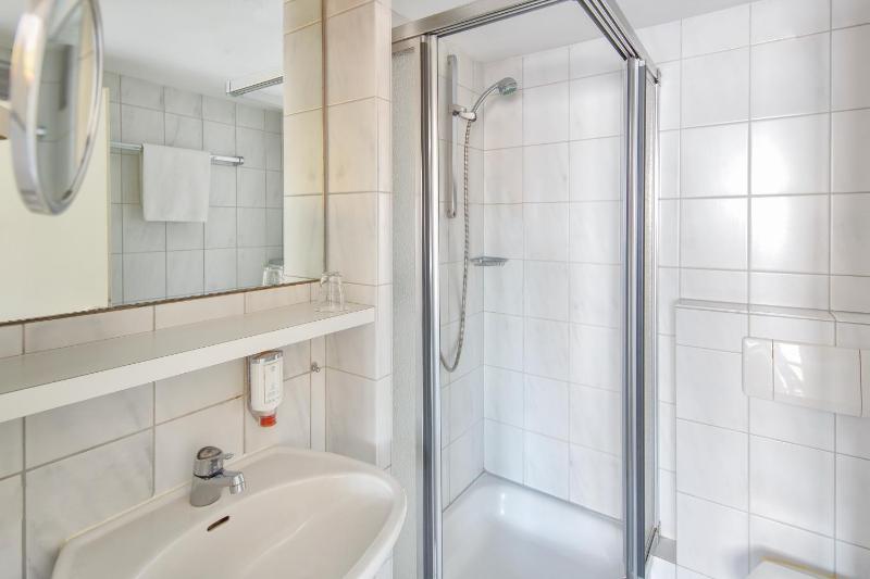 Triple Room image 2