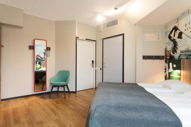 Good Morning Family Room image 3