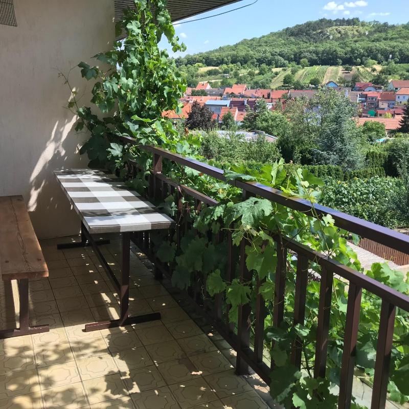 Quadruple Room with Balcony image 2