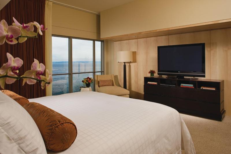 Four Seasons Hotel Seattle - image 5